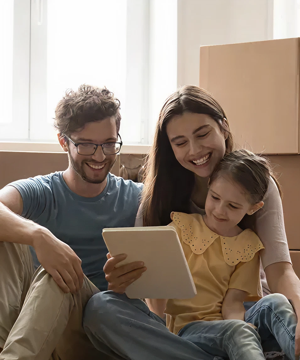 Family enjoying Optimum internet service at home